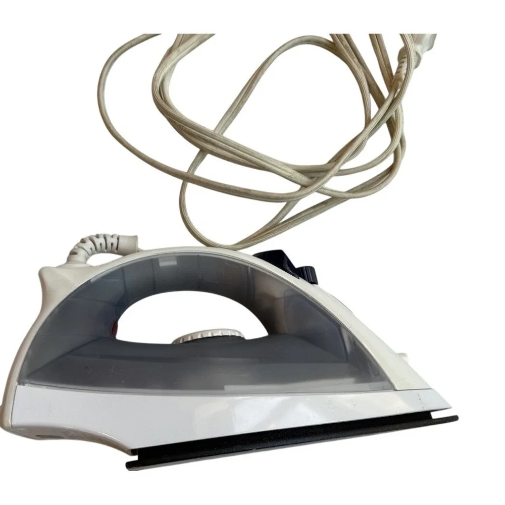 Proctor Silex Compact Travel Steam Iron Corded Adjustable‎ Heat Settings